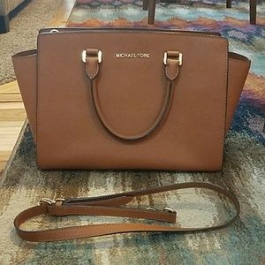 Michael Kors Large Selma Saffiano Leather Satchel